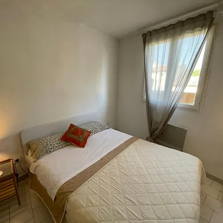 Port Cogolin With Garden View Apartment Grimaud