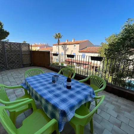 Port Cogolin With Garden View Apartment Grimaud